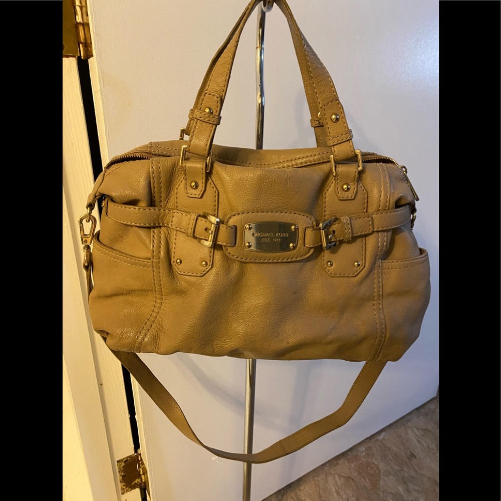 Michael Kors Leather Tan Bag